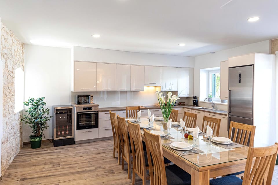 Fully equipped modern kitchen